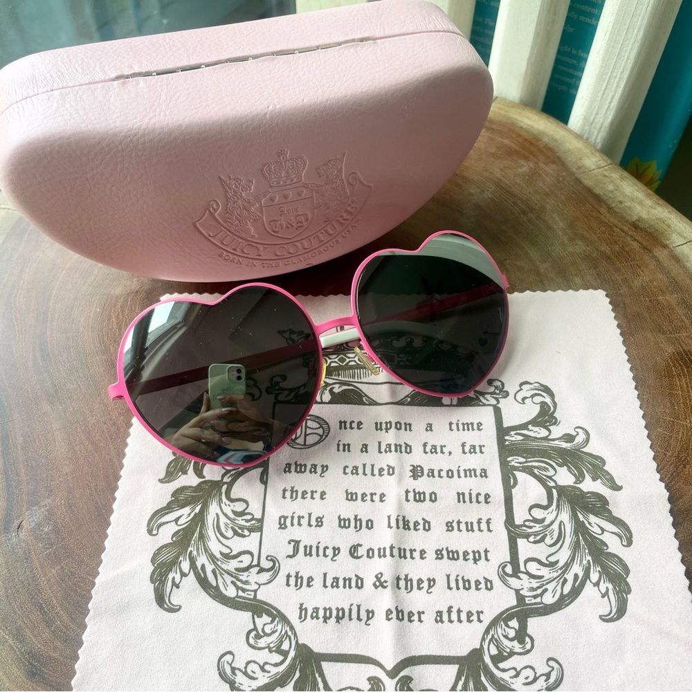 Juicy Couture Hot Pink Lolita Heart Shaped Sunglasses with Case RARE/HTF - Picture 1 of 12